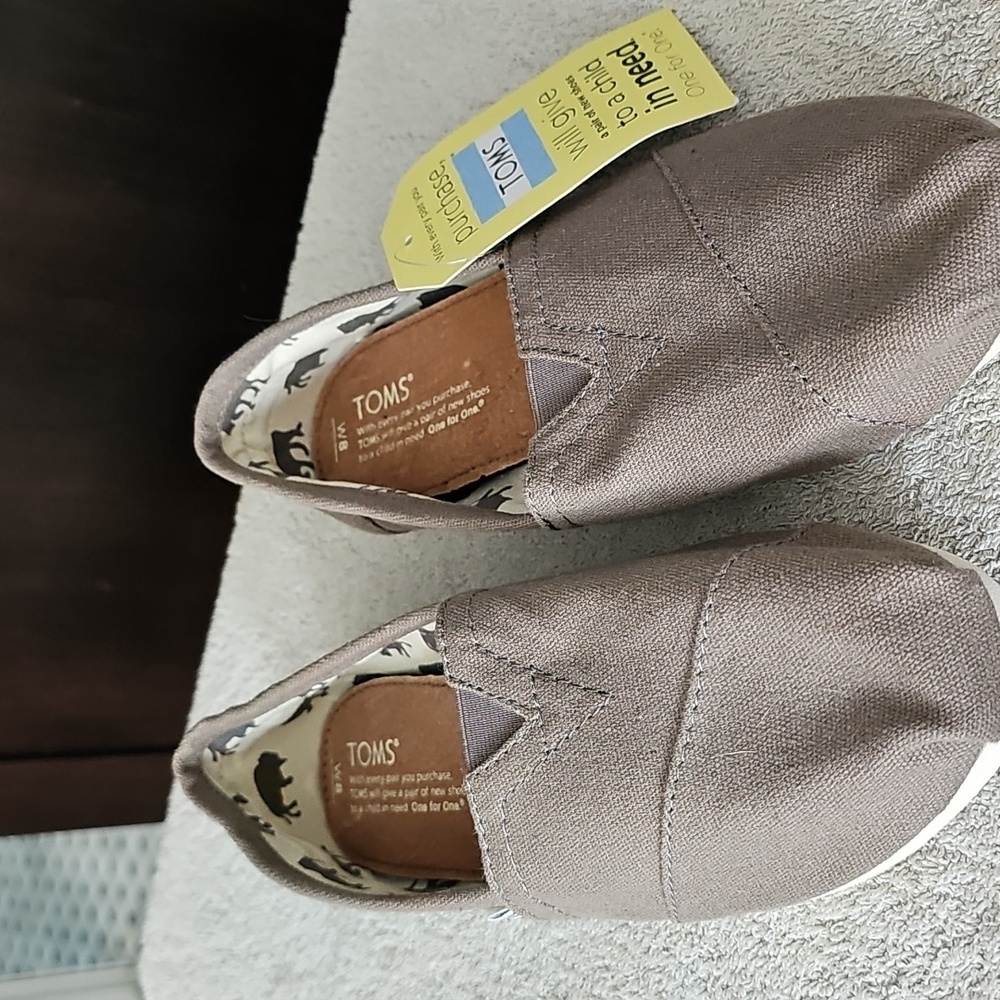 TOMS Kids Moccasins - Brown